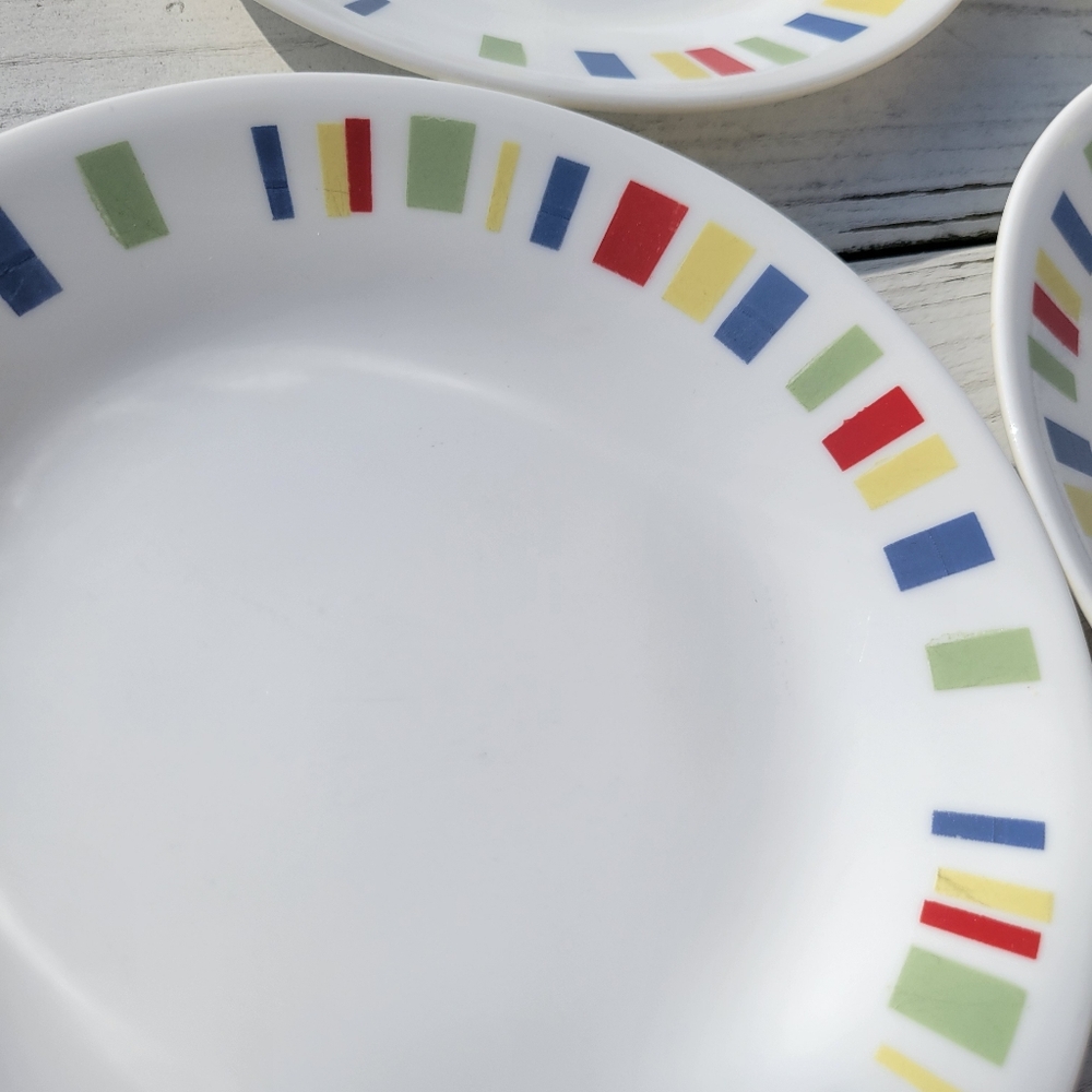 Corelle by Corning Memphis Pattern 4 Bread & Butter Plates Color Block Retired - Picture 9 of 15